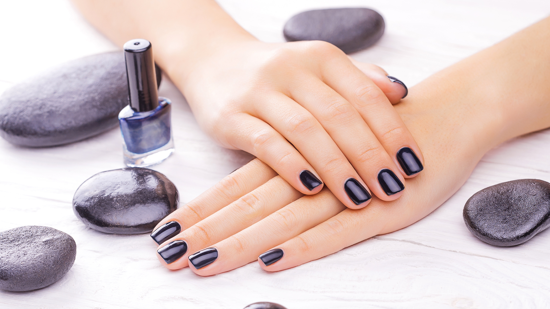 Fresh manicure finish at D2 Nails & Spa
